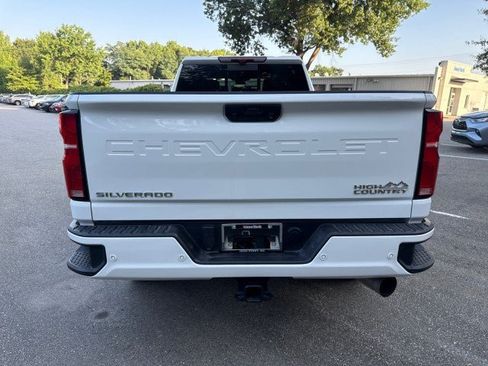 Used 2026 Chevrolet Silverado 3500 High Country w/ Technology Package AWD/4WD image 6