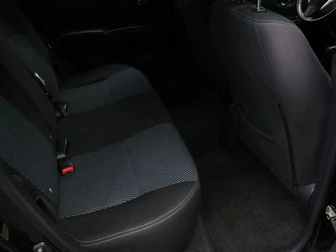 Used 2016 Nissan Versa Note SV FWD image 21
