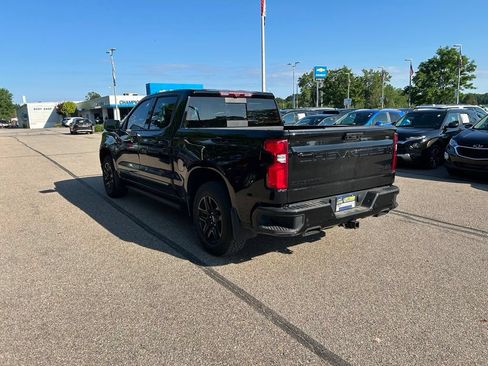 Used 2024 Chevrolet Silverado 1500 High Country w/ Midnight Edition AWD/4WD image 5