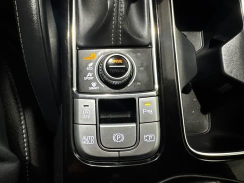Used 2023 Kia Telluride SX Prestige X-Line AWD/4WD image 36