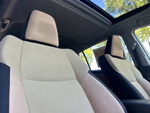 Used 2016 Toyota RAV4 XLE image 20