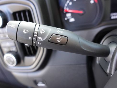 Used 2024 Chevrolet Silverado 1500 Custom image 52