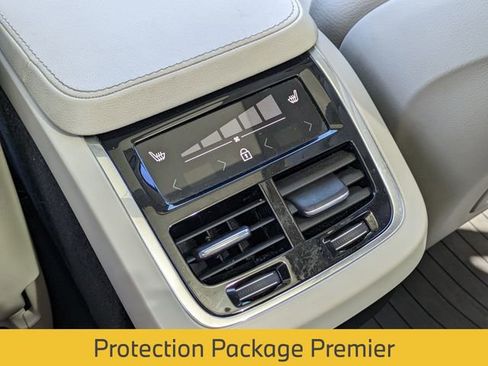 Used 2023 Volvo XC90 B6 Plus w/ Protection Package Premier image 30