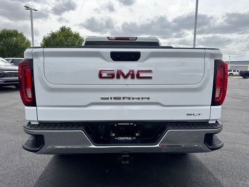 Used 2025 GMC Sierra 1500 SLT AWD/4WD image 5