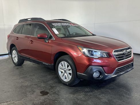 Used 2018 Subaru Outback 2.5i Premium w/ Popular Package #1 image 3