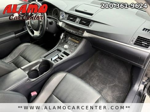 Used 2012 Lexus CT 200h Premium w/ Premium Audio Pkg image 12