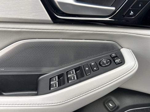 Used 2026 Acura MDX SH-AWD w/ Technology Package image 31