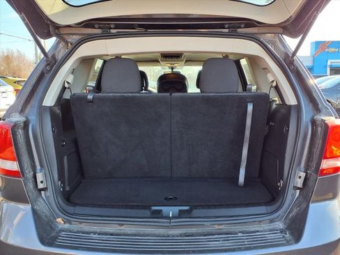 Used 2015 Dodge Journey SXT w/ Flexible Seating Group image 8