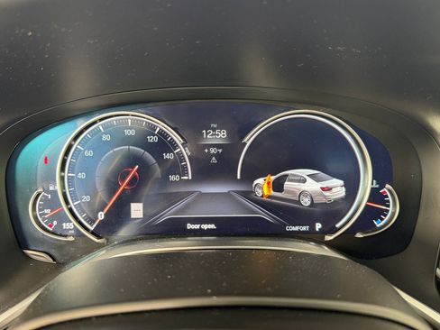 Used 2019 BMW 740i w/ Executive Package RWD image 20