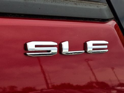 Used 2023 GMC Terrain SLE w/ Driver Convenience Package AWD/4WD image 31