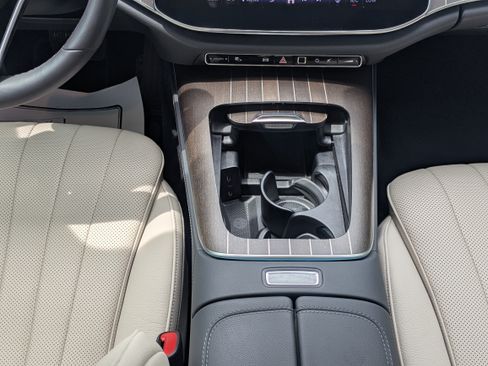 Used 2026 Mercedes-Benz E 450 4MATIC Sedan image 16