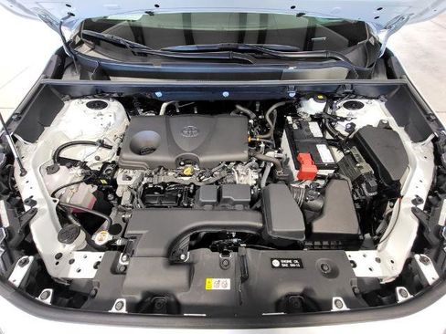 Used 2025 Toyota RAV4 LE image 10