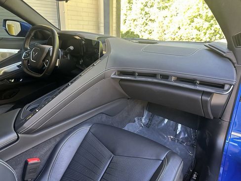 Used 2020 Chevrolet Corvette Stingray Preferred Cpe w/ 2LT Preferred Equipment Group image 16