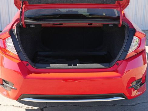 Used 2020 Honda Civic EX image 9