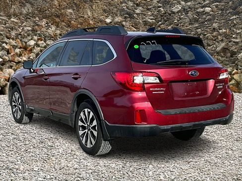 Used 2016 Subaru Outback 2.5i Limited image 11