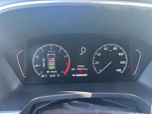 Used 2025 Honda Pilot Touring image 16