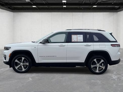 Used 2022 Jeep Grand Cherokee Limited 4xe AWD/4WD image 8