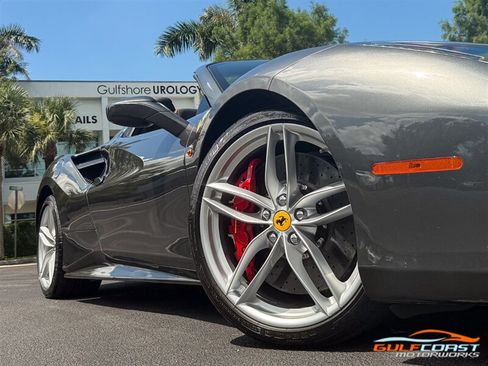 Used 2019 Ferrari 488 Spider RWD image 68