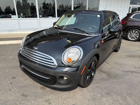 Used 2013 MINI Cooper Clubman FWD image 1