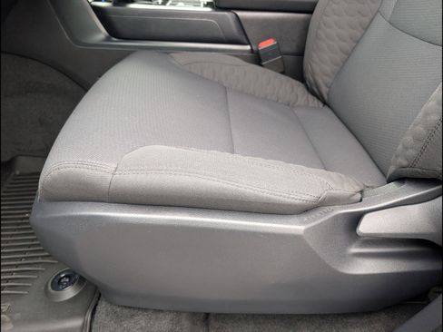 Used 2026 Toyota Tundra SR image 10