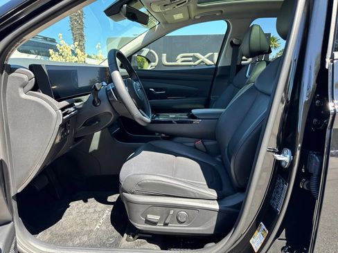 Used 2026 Hyundai Tucson Limited AWD/4WD image 4