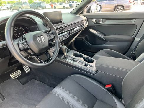 Certified 2025 Honda Civic Sport image 17
