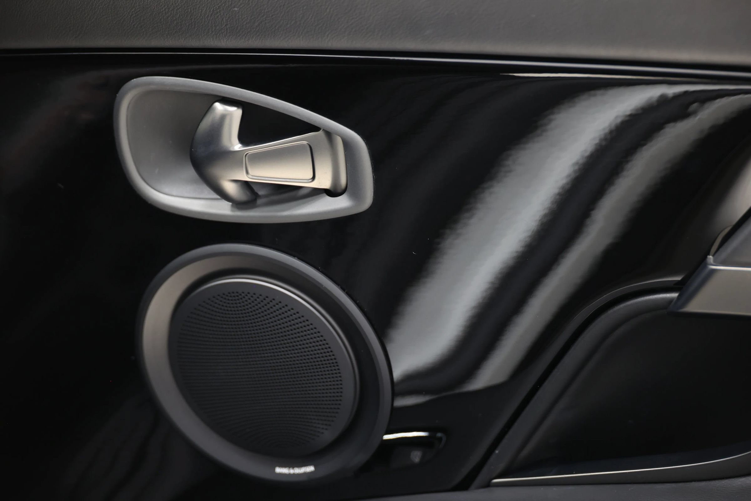 Used 2019 Aston Martin DB11 Volante RWD image 77