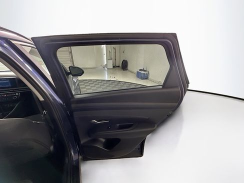 Used 2025 Hyundai Tucson SEL FWD image 30