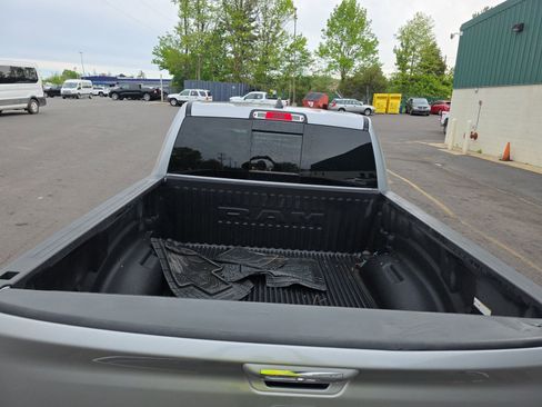 Used 2019 RAM 1500 Big Horn RWD image 13