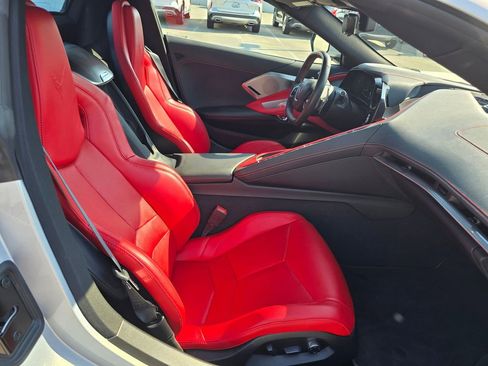 Used 2021 Chevrolet Corvette Stingray Preferred Conv w/ Z51 Performance Package image 12