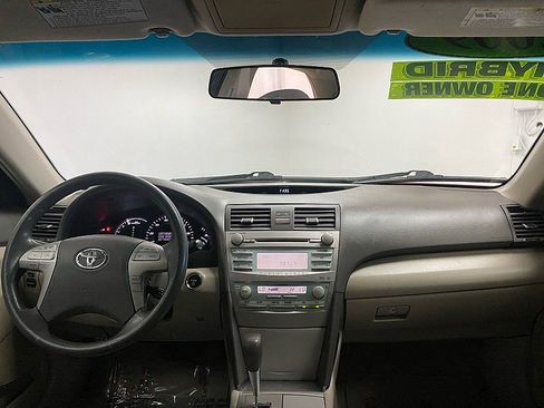 Used 2009 Toyota Camry Hybrid image 16