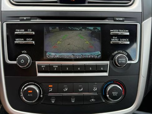 Used 2017 Nissan Altima 2.5 S w/ Power Driver Seat Package FWD image 21