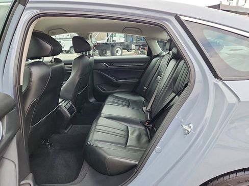 Used 2022 Honda Accord Sport Special Edition image 6