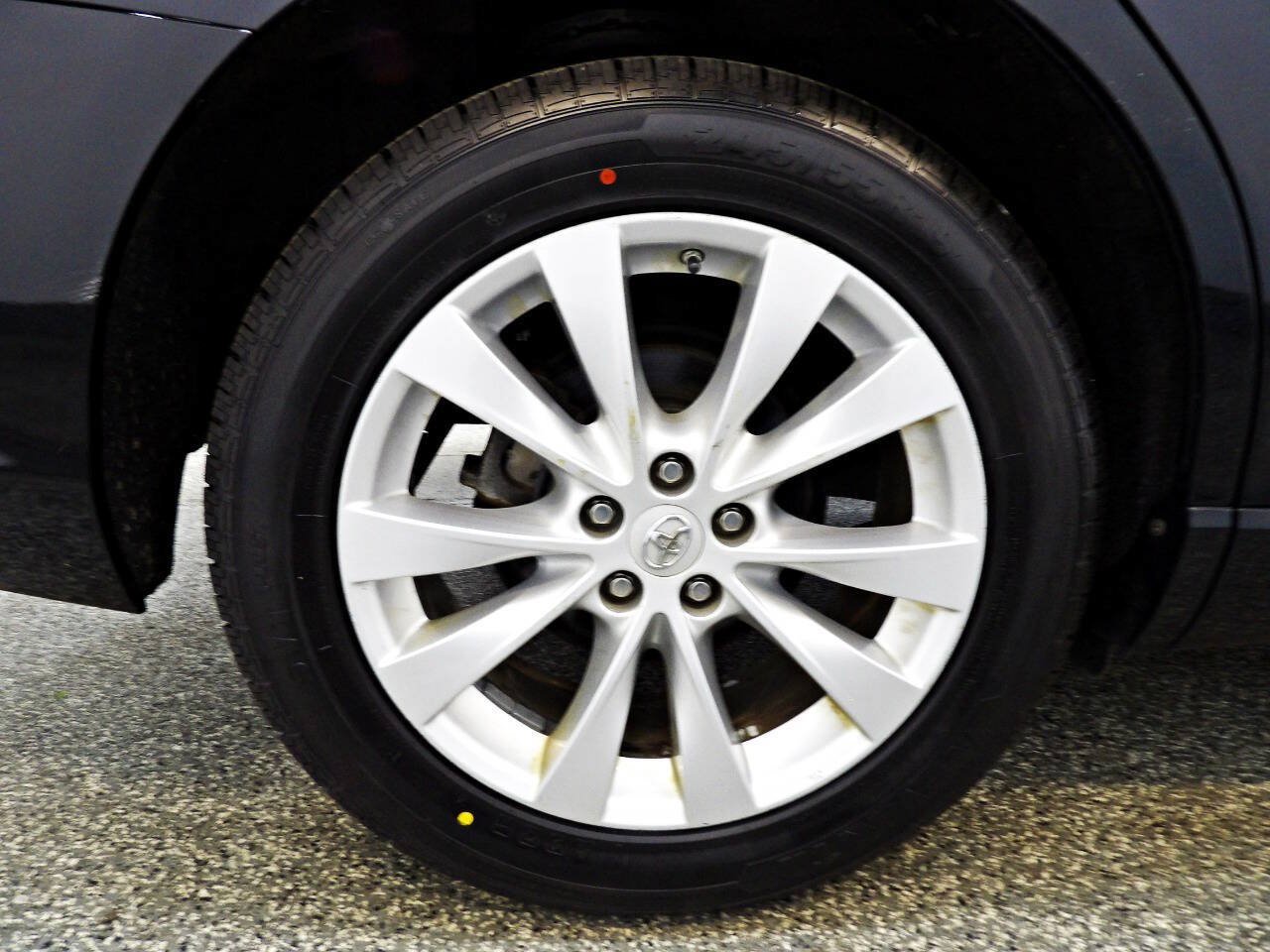 Used 2014 Toyota Venza XLE w/ XLE Premium Package FWD image 22