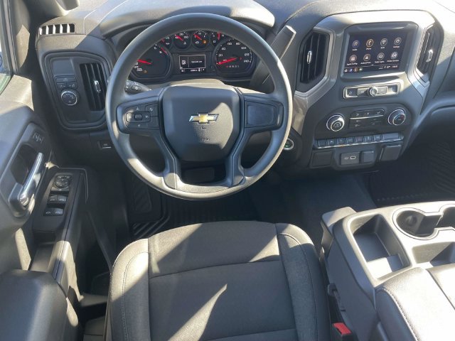 Used 2025 Chevrolet Silverado 1500 Custom RWD image 13