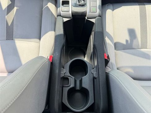Used 2017 Honda Civic LX image 21