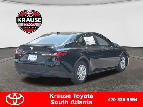 New 2026 Toyota Camry LE w/ Convenience Package FWD image 5
