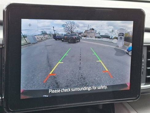 Certified 2024 Ford Explorer XLT w/ Equipment Group 202A image 21