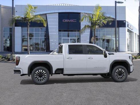 New 2026 GMC Sierra 2500 Denali Ultimate AWD/4WD image 5