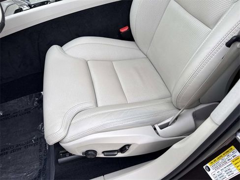 Used 2022 Volvo XC60 B5 Inscription w/ Advanced Package image 14