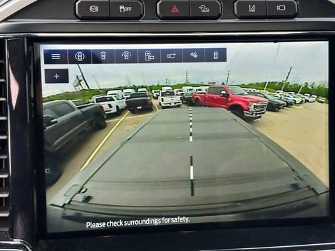 Used 2022 Ford F250 Lariat w/ Tremor Off-Road Package AWD/4WD image 26