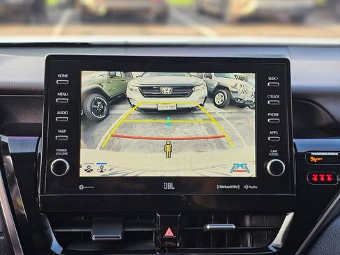 Used 2023 Toyota Camry XSE image 12