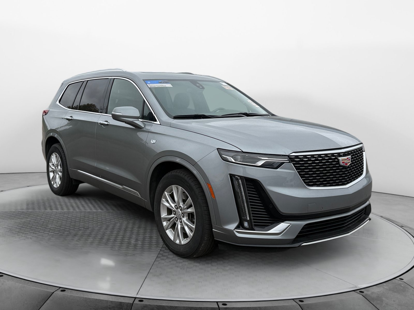 Used 2024 Cadillac XT6 Luxury w/ LPO, Floor Liner Package AWD/4WD image 4