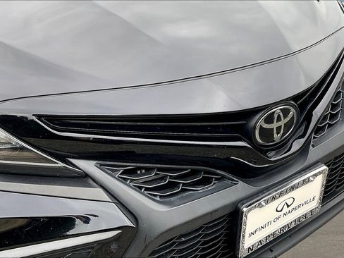 Used 2022 Toyota Camry SE FWD image 31