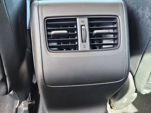 Used 2018 Honda Accord EX-L image 17