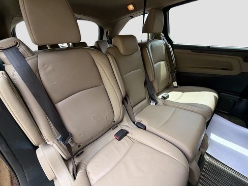 Used 2019 Honda Odyssey EX-L image 32