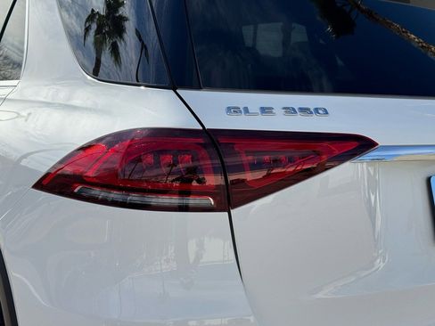 Certified 2023 Mercedes-Benz GLE 350 4MATIC w/ Premium Package image 21