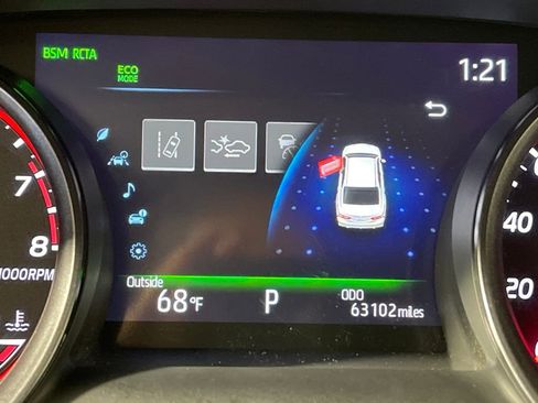 Used 2024 Toyota Camry XSE FWD image 19