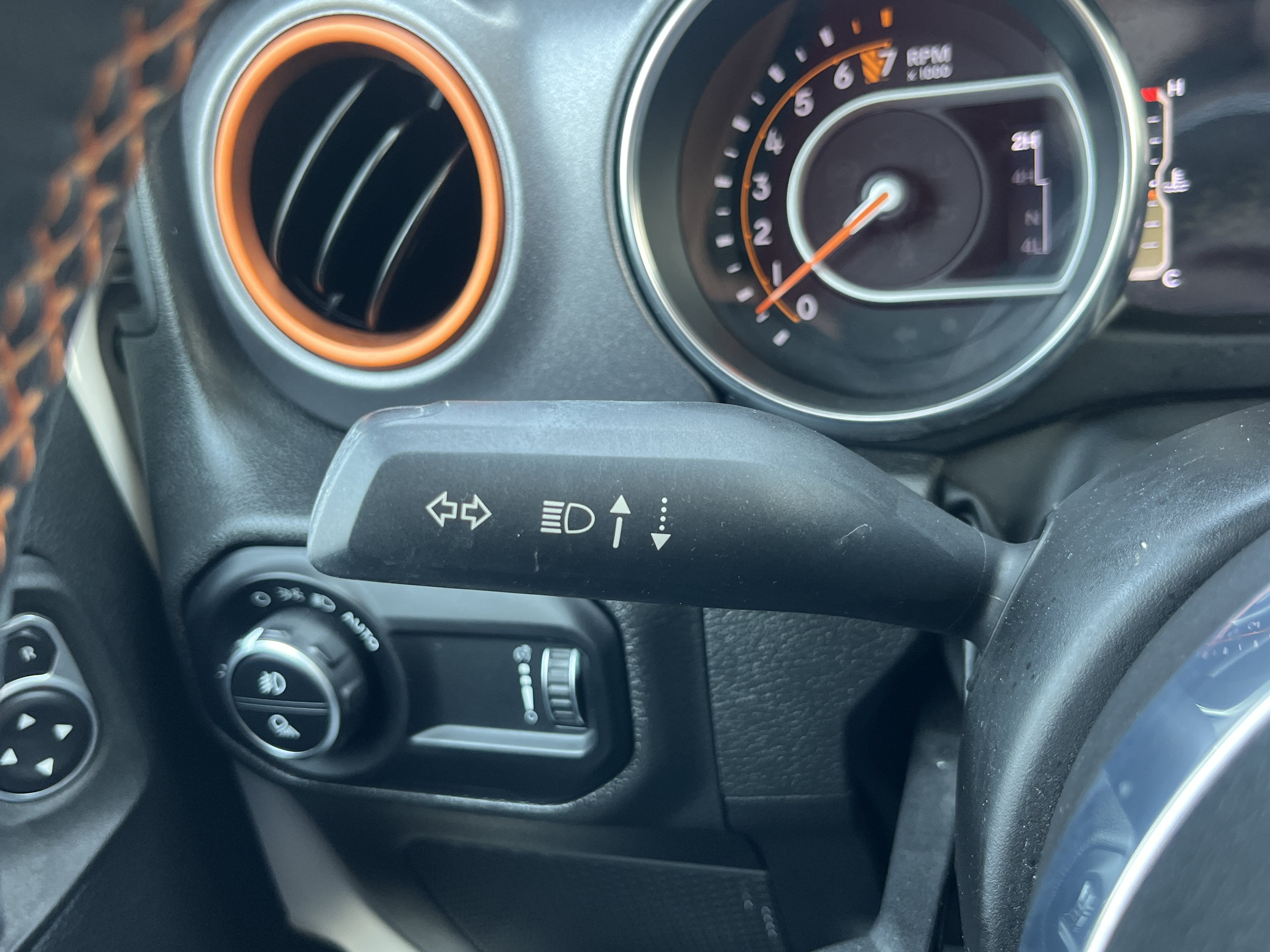 Used 2023 Jeep Gladiator Mojave w/ LED Lighting Group AWD/4WD image 20