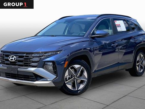Used 2025 Hyundai Tucson SEL FWD image 1